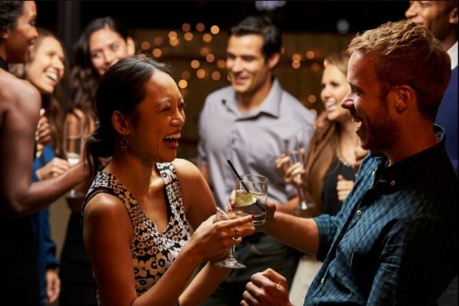 Clearwater Evening Yacht Cruise with Optional Dining - Getting Onboard StarLite Majesty: Size, Seating, and Best Spots