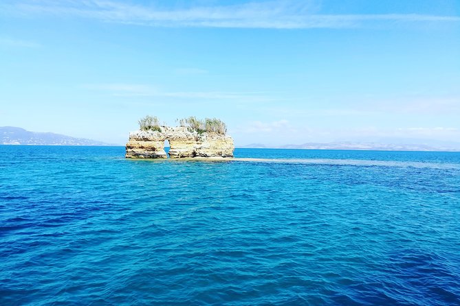 Corfu: Private Yacht Cruise - Corfu Town and the two fortresses: the best way to see the island’s drama