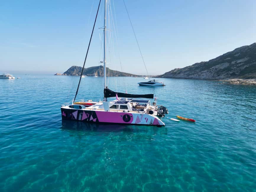 Côte d'Azur: Evening Catamaran Cruise with Aperitif - Meeting point and getting on the boat without stress
