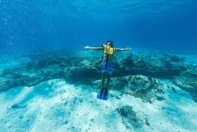 Cozumel Catamaran Snorkeling Tour & lunch - Sailing Toward the Drift Snorkel Zone from Playa Mia