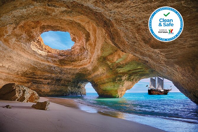 Cruise 3, Benagil - Afternoon - Caves 14:30H - 17:00H - Santa Bernarda Pirate Ship: the onboard feel and practical perks