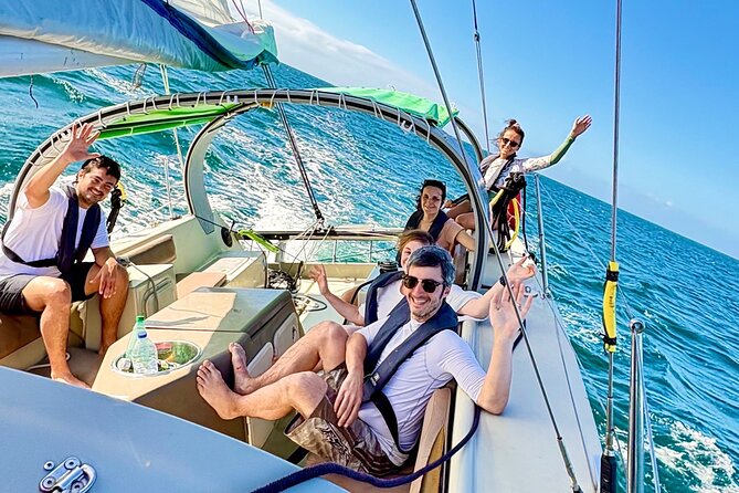 Day Lagoon 100% Sailing stops Snorkelling Paddle - Sailing Toward the Coral Reef Wreck: Where the Fish Show Up