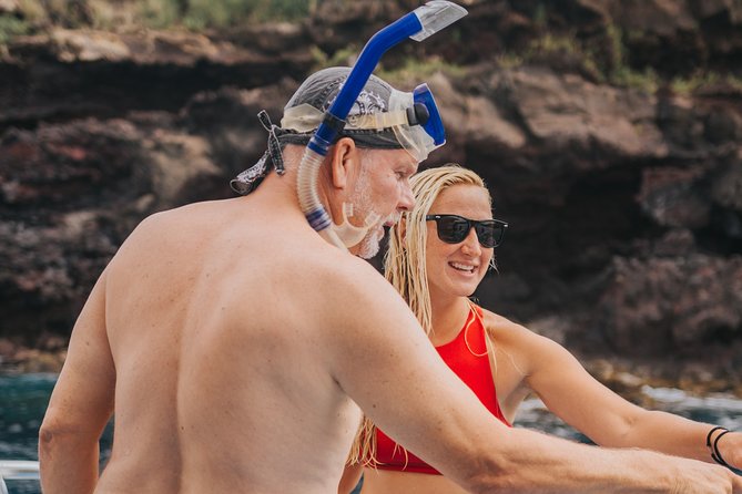 Deluxe Snorkel & Dolphin Watch Aboard a Luxury Catamaran from Kailua-Kona - Logistics That Affect Your Day More Than You Think
