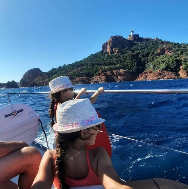 Denia: Cova Tallada Catamaran Tour and Swimming Stop - Cova Tallada Up Close (But Not Inside): The Real Expectation
