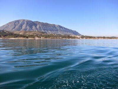 Denia: Cova tallada Catamaran Trip w/ Mussel Tasting & Wine - Getting to Boramar in Denia and boarding without stress