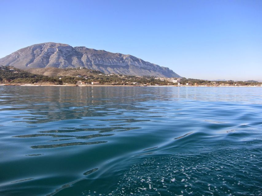 Denia: Cova tallada Catamaran Trip w/ Mussel Tasting & Wine - Getting to Boramar in Denia and boarding without stress