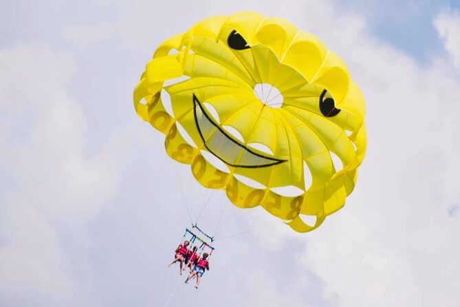 Destin Parasailing Experience - Weather, Wind, and the One Thing You’ll Feel Immediately