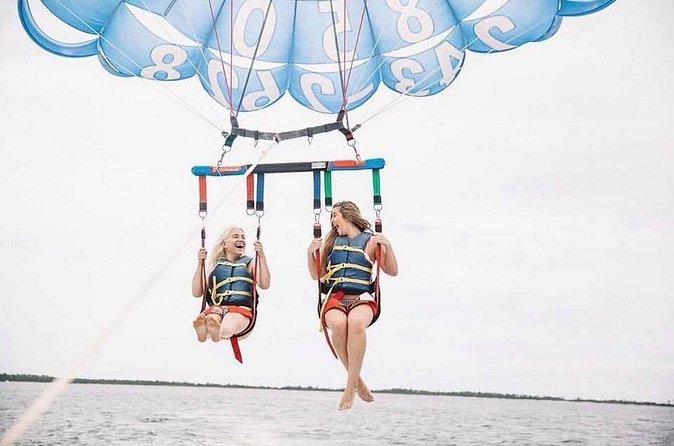 Destin Parasailing Trips - Booking Smart: Timing, Slot Choice, and Group Size