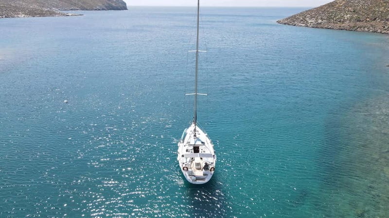 Dia Sailing Cruise With All-inclusive Meal And Drinks - What to Bring (and What’s Missing) for a Smooth Swim Day