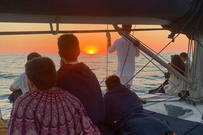 Douro Sunset Sailboat Experience in Porto - Price and Value: Why $71.35 Can Make Sense