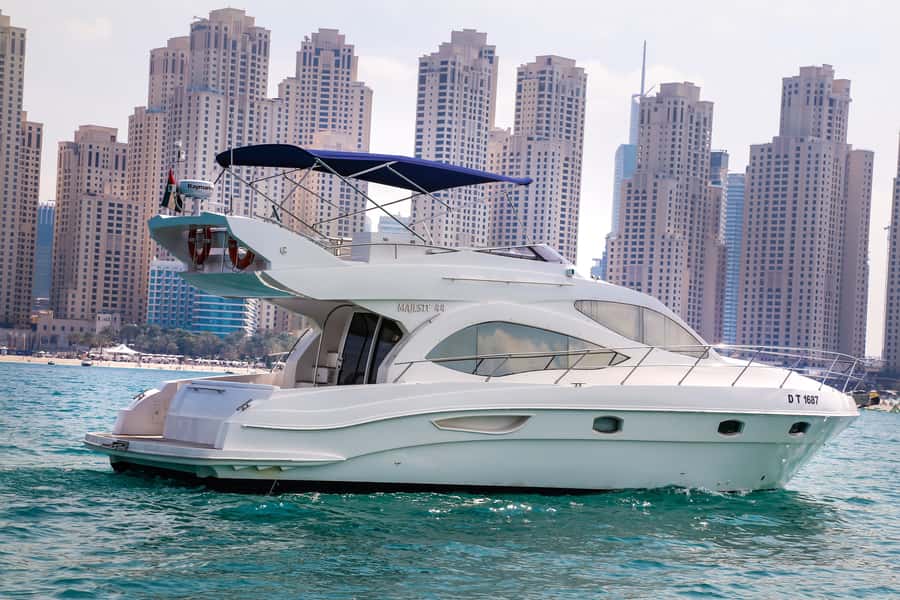 Dubai: Atlantis and Burj Al Arab Cruise on Luxury Yacht - Key highlights at a glance