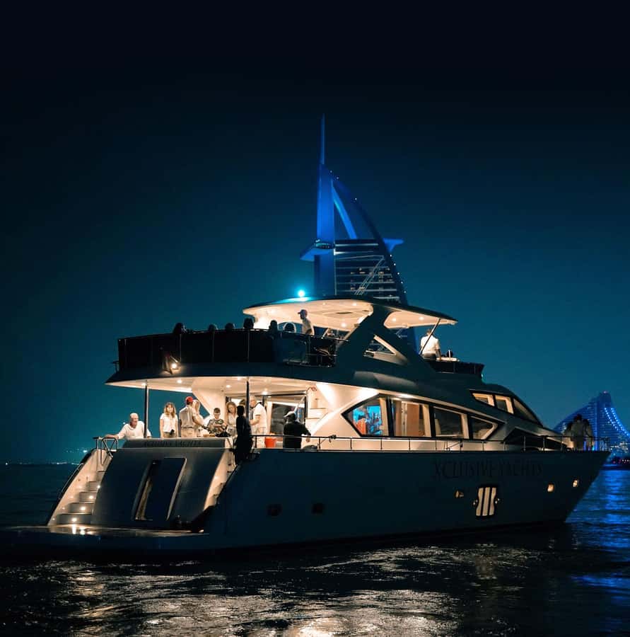 Dubai Harbor: Luxury Yacht Tour with BBQ Options - Upper deck vs air-conditioned lounge: comfort that affects how much you enjoy it
