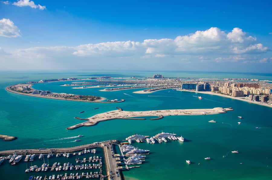 Dubai Jumeirah Parasailing adventure with breathtaking views - Dubai Harbour to the Boat: How This Parasailing Sets Up