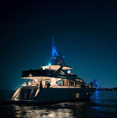 Dubai Marina: Luxury Yacht Tour with Breakfast or BBQ Option - Breakfast vs Sunset BBQ: What Changes Between Options
