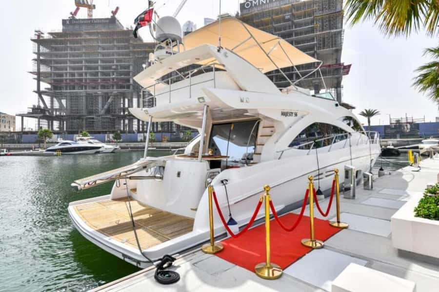 Dubai: Marina Private Luxury Yacht Tour - The Route Highlights: From Dubai Marina Past Atlantis, JBR, and Kempinski