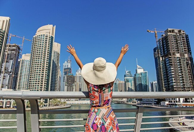 Dubai Marina Yacht Tour with Optional Breakfast or BBQ - Key highlights at a glance