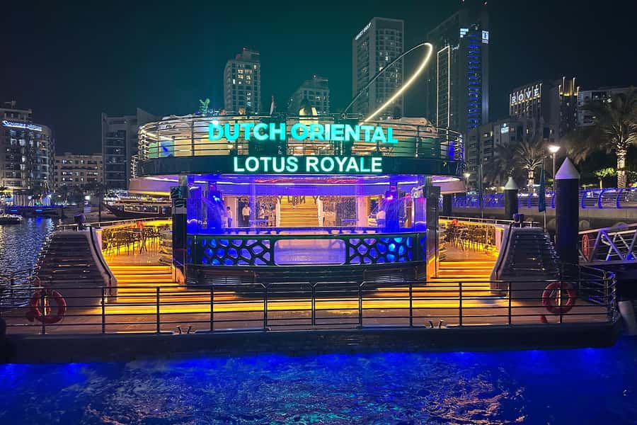 Dubai: Mega Yacht Dinner Cruise with Buffet - Where you’re sailing, and what you’ll actually see from the water