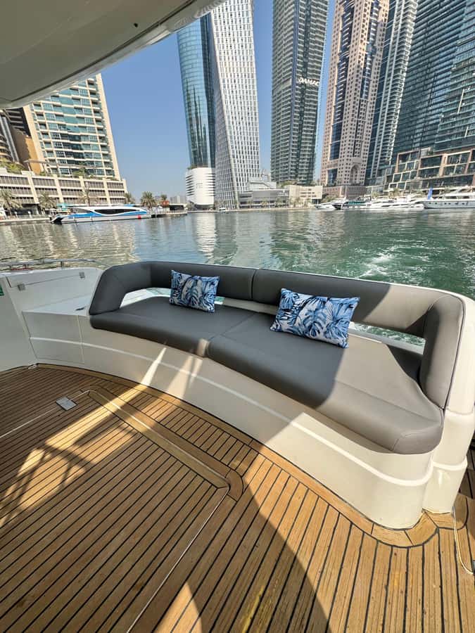 Dubai: Palm Jumeirah luxury private yacht Tour - Practical Stuff You Should Bring (So You Don’t Have to Improvise)