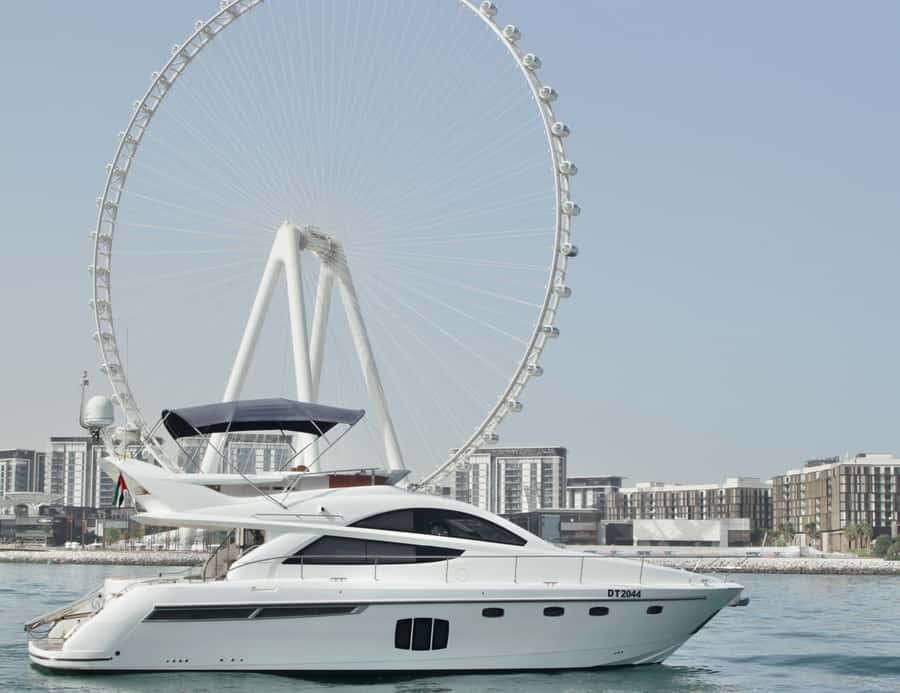 Dubai: Palm Jumeirah luxury private yacht Tour - Palm Jumeirah and Burj Al Arab: Why This Route Feels Special