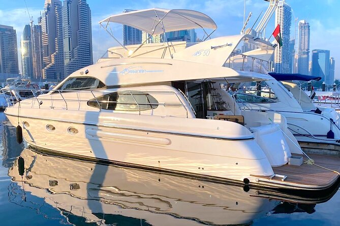 Dubai: Private Luxury Cruise on a Stylish 50ft Yacht - 2-hour options: Burj Al Arab or Atlantis The Palm, plus JBR and the Ain Dubai view