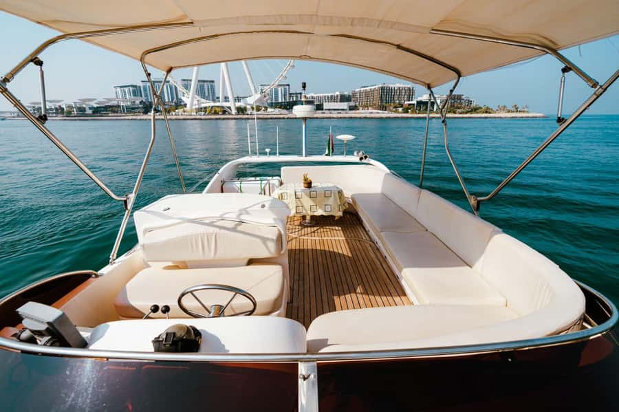 Dubai: Private Luxury Yacht Tour on a 50-Foot Yacht - How Long Should You Book: 2 Hours vs 8 Hours