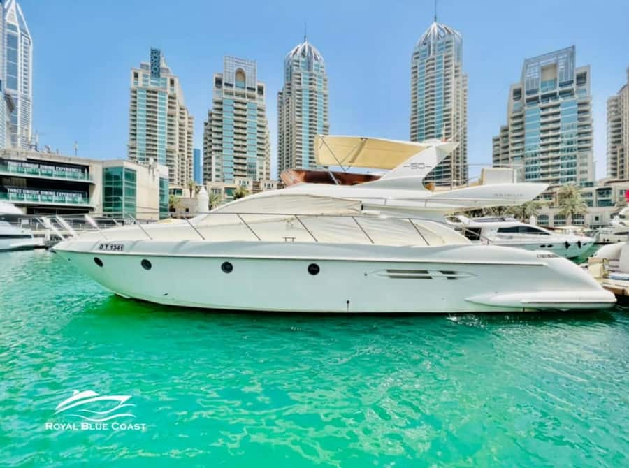 Dubai: Private Yacht Tour 50 feet - Dubai Marina to the Big Icons: What the Cruise Feels Like