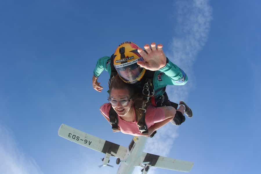 Dubai: Skydive at The Palm with Photos, Video & Yacht Tour - Quick hits you’ll care about