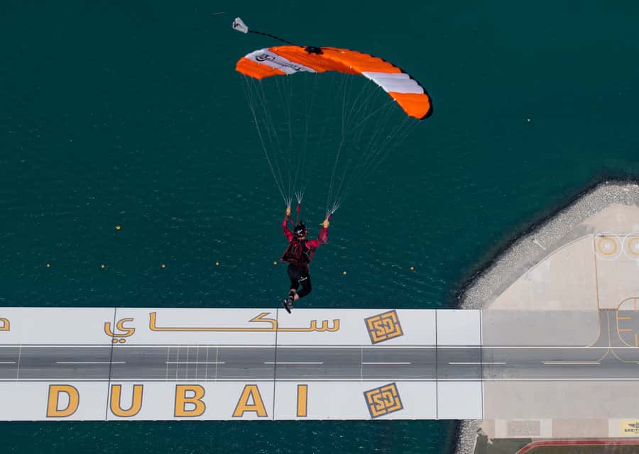 Dubai: Skydive at The Palm with Photos, Video & Yacht Tour - Price and Value at $680: What You’re Paying For