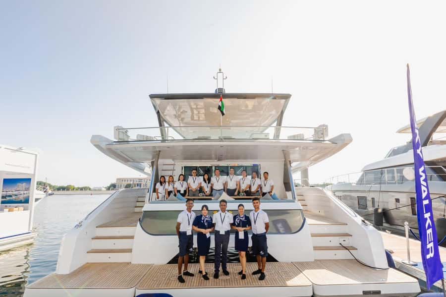 Dubai: The Luxury Yacht Tour with Live BBQ Option - Dubai luxury yacht tour: what you’re really paying for