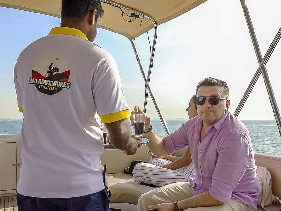 Dubai: The View At The Palm Ticket & 1.5 Afternoon Yacht - Weather and route changes: how to think about risk