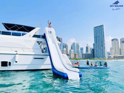Dubai: Yacht Cruise with Swimming, Snorkeling and BBQ Lunch - The BBQ Lunch and Unlimited Beverages Part: Easy, Solid, and On-Board Convenient