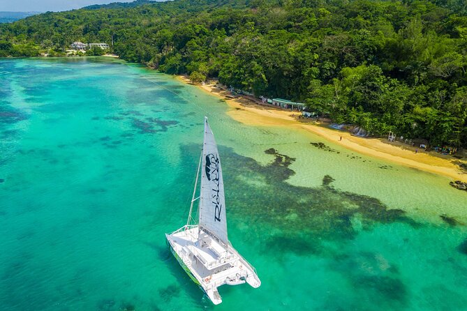 Dunn's River Catamaran Cruise From Ocho Rios - Getting to the dock and what 9:00 AM means in Ocho Rios