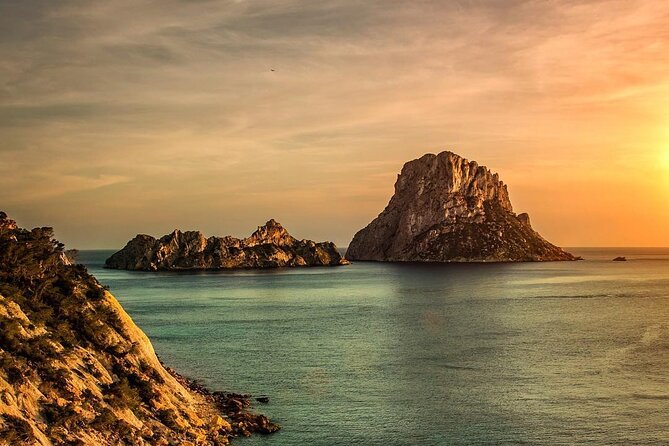 Es Vedra Sailing Voyage - Snorkeling and Paddleboarding: Included Gear, Included Fun