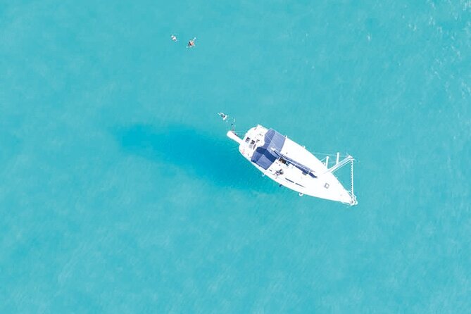 Excursion by Sailing Yacht - Entering the Skeleton Cave and why it looks like bones