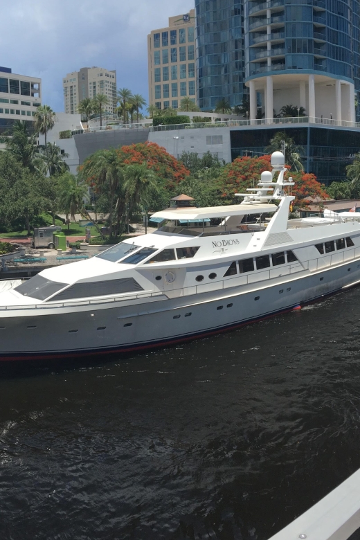 Fort Lauderdale: Famous Yachts and Mansions Segway Tour - The route through downtown’s affluent waterfront vibe