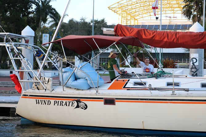 Fort Lauderdale Sailing Charter - A Cozy, Private Way to See Fort Lauderdale from the Water