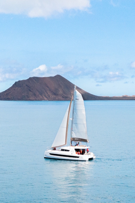 From Corralejo/Caleta de Fuste: Lobos Island Catamaran Trip - Pace and Timing: What Four Hours Really Feels Like