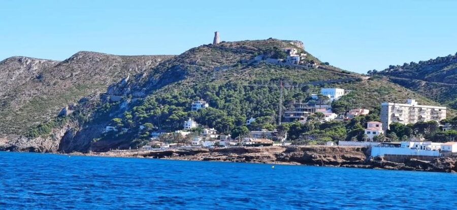 From Denia: Catamaran Trip with Sunset Option - Onboard Vibe: Music, Drinks, and the Human Touch