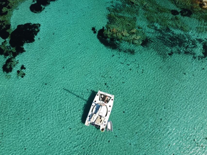 From Palau: Maddalena Archipelago Catamaran Tour with Lunch - Who this catamaran tour suits best