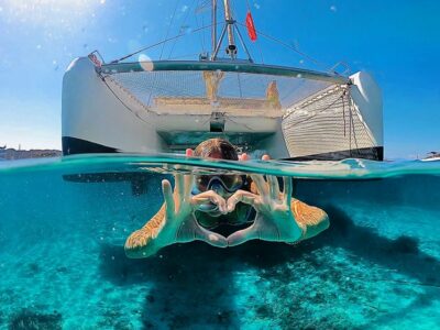 From Palau: Maddalena Archipelago Catamaran Tour with Lunch - The 7-hour day plan: what your time on board feels like