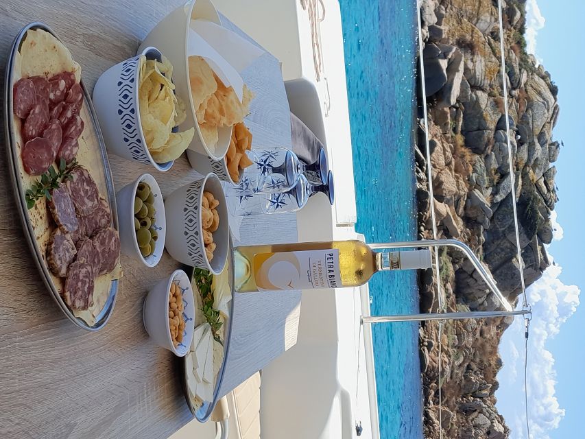 From Palau: Maddalena Archipelago Catamaran Tour with Lunch - Lunch and Vermentino on board: why this isn’t just included food