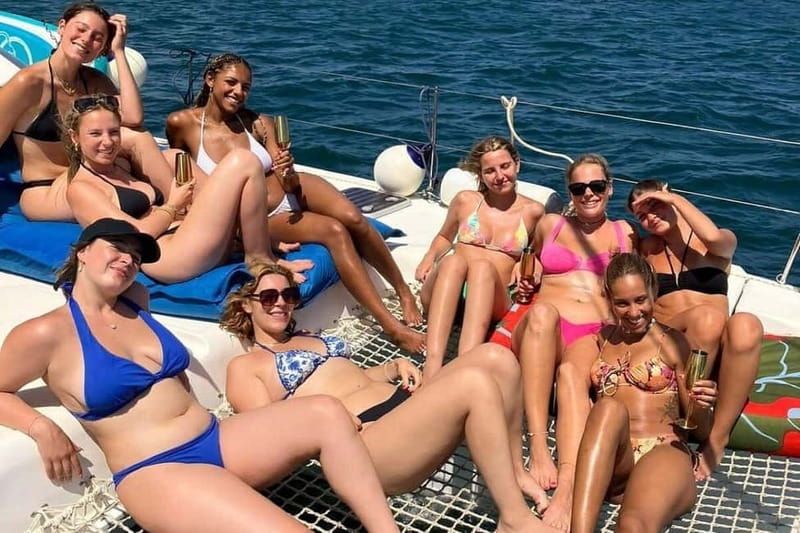 From Palma: Luxury Catamaran Group Tour with Tapas & Drinks - Seats, shade, photos, and why the boat itself matters