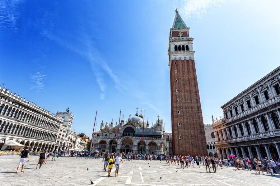 From Porec: Venice Catamaran Crossing One-Way or Round-Trip - FAQ