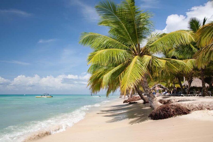 From Punta Cana: Catamaran Tour to Saona Island with Open Bar and Buffet - From Punta Cana to Bayahibe: Getting There Without Turning It Into a Chore