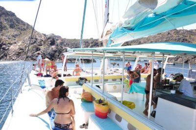 From Roses: Sailing Catamaran Cruise to Medes Islands - First Leg Sailing: Bay of Roses to the Costa Brava Coastline