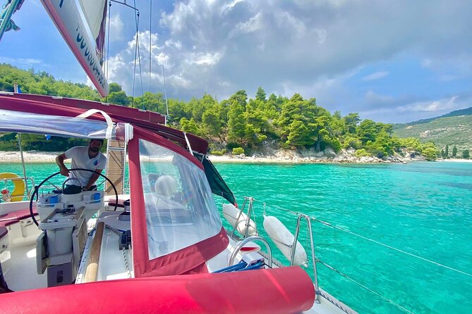 From Skopelos: Full-Day Sailing to Alonissos & Marine Park - A calm, small-group Skopelos sailing day to Alonissos