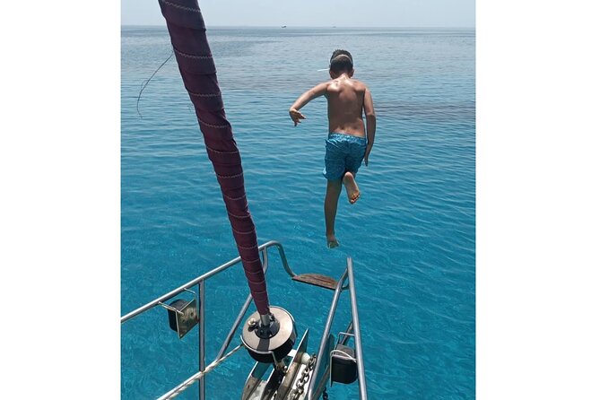 From Skopelos: Full-Day Sailing to Alonissos & Marine Park - Stop 3: final cove swim before the sail back to Skopelos