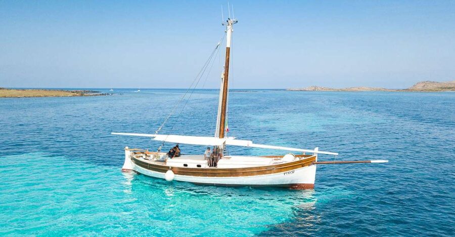 From Stintino: Asinara Vintage Sailing Boat Tour with Lunch - Cala Reale: White Donkeys, Old Lazaretto Buildings, and Turtle Work