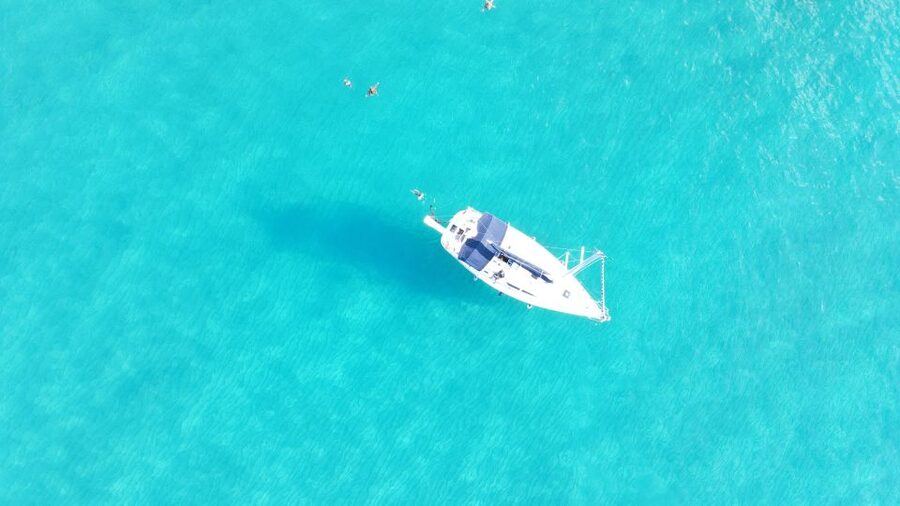From Tropea: Sailing tour along the coast of the Gods - Grotta dello Scheletro: the cave stop that’s made for snorkeling