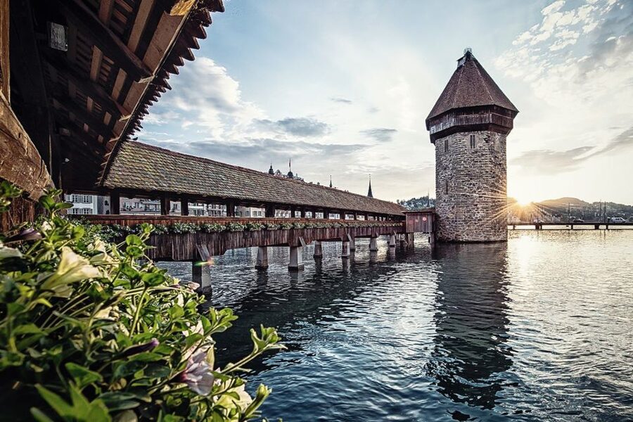 From Zurich: Day Trip to Lucerne with Optional Yacht Cruise - Old Town Lucerne and that Chapel Bridge walk you’ll remember